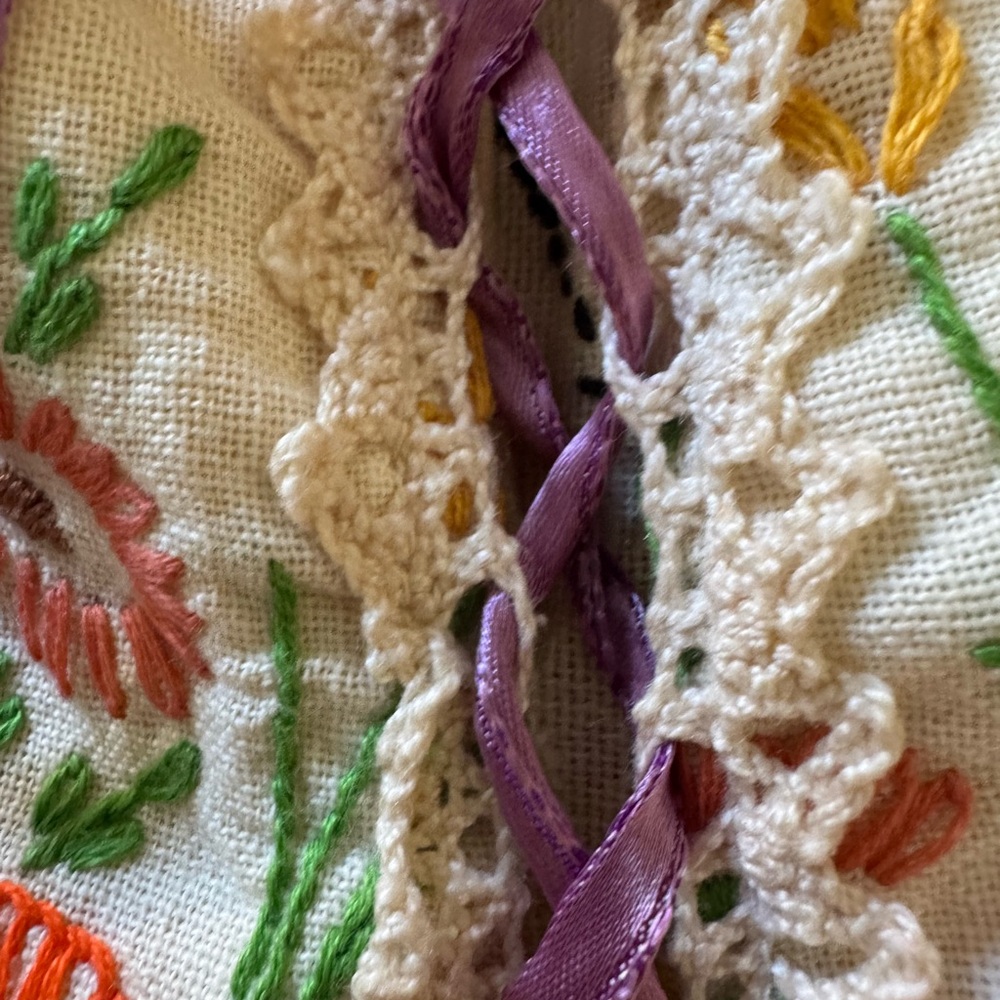 Handmade Floral Embroider w lace/ ribbon Top, BOHO , fairy , festival - Picture 11 of 12